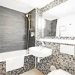 Rbx - Centre 2*