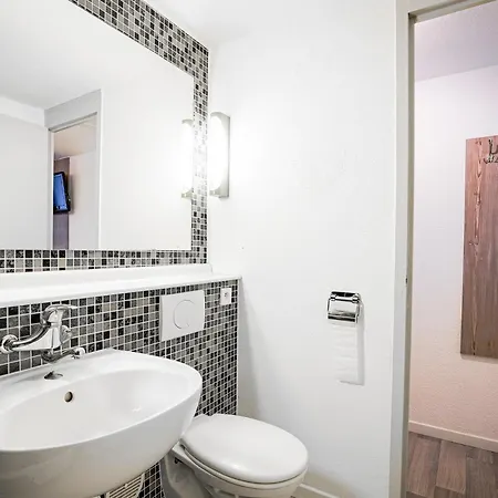 Hotel Rbx - Centre 2*